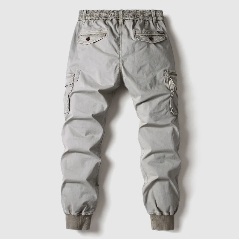Brad | Men&