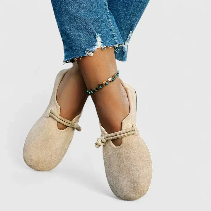 Callie | Women&