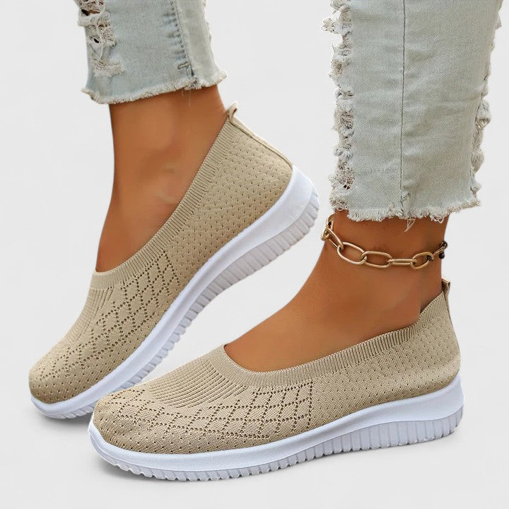 Christina | Women&
