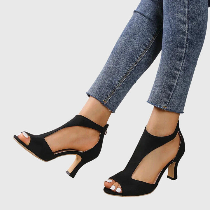 Clara | Women&