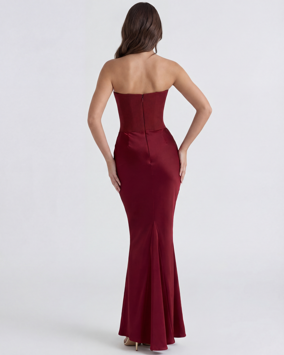 Ellie | Women&