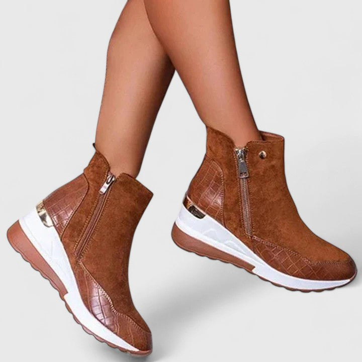 Esther | Women&