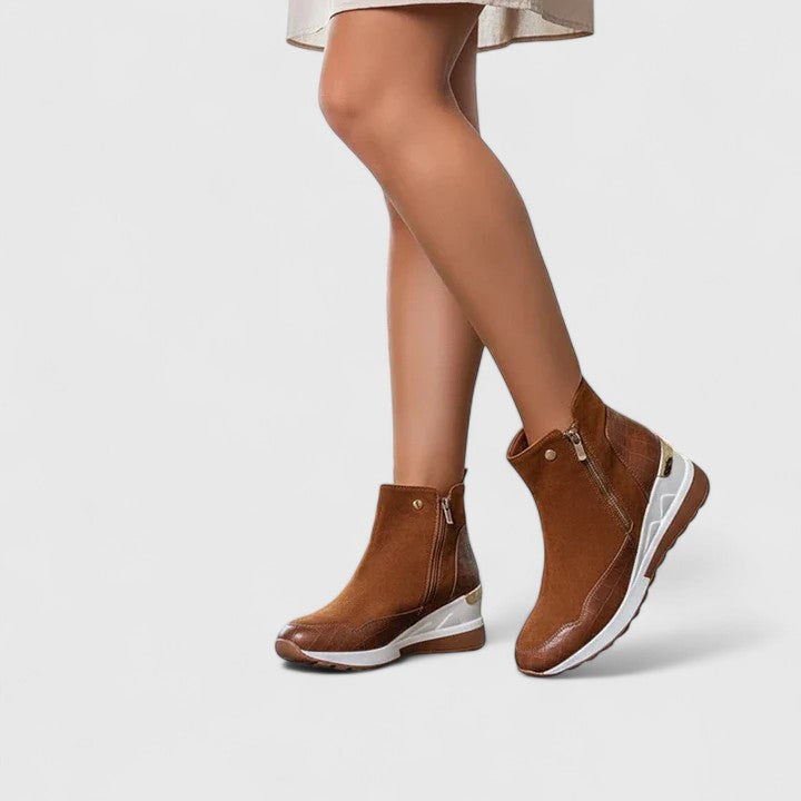 Esther | Women&
