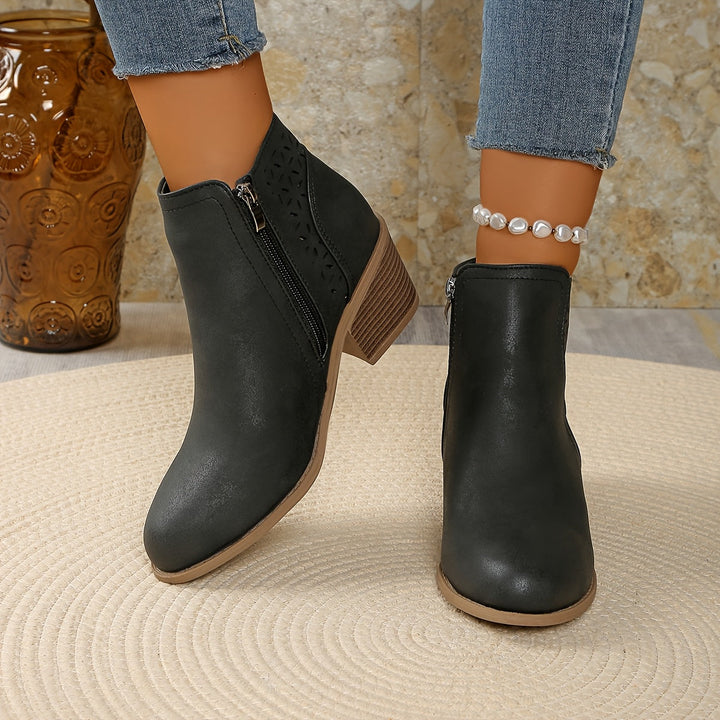 Frances | Women&