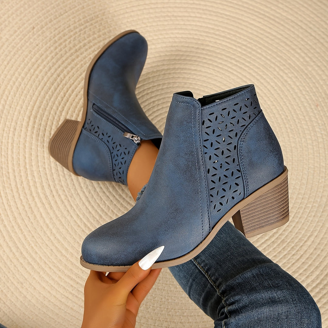Frances | Women&