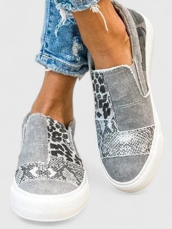 Joan | Women&