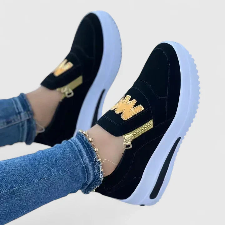 June | Women&